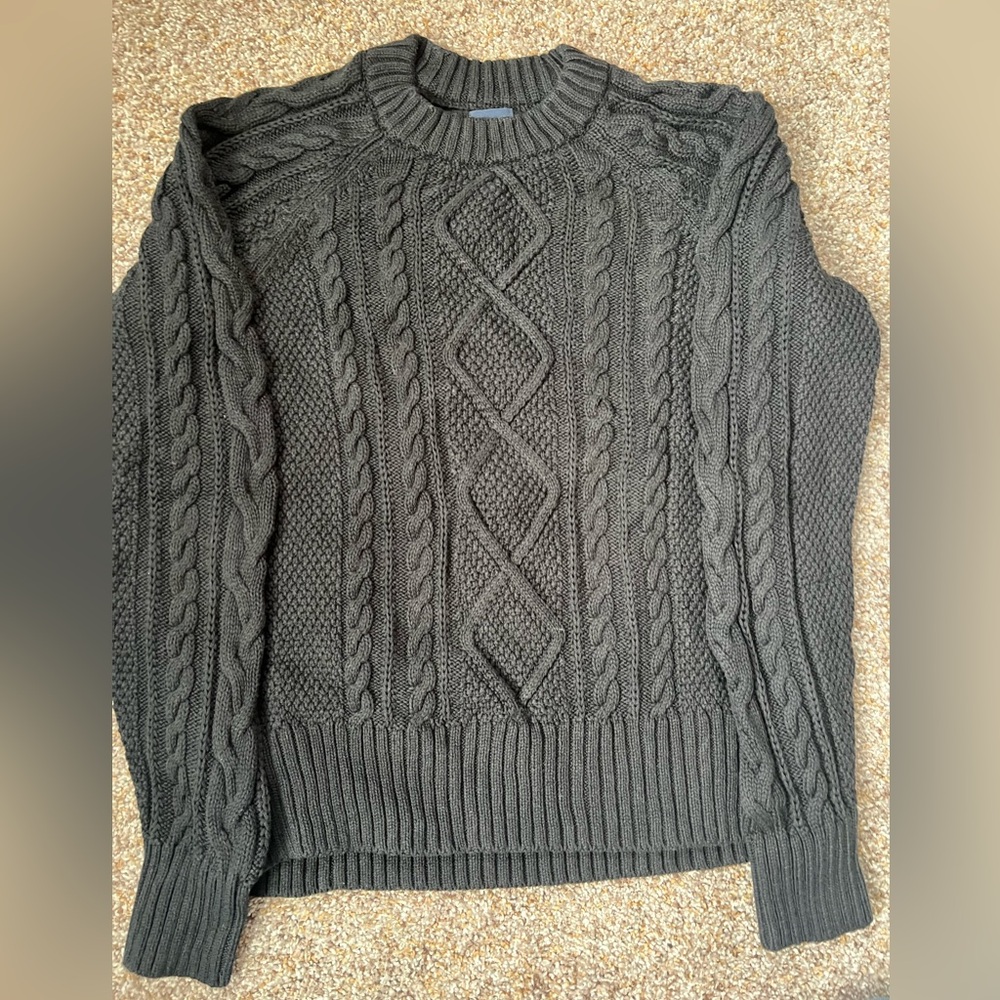 Gap Sweater